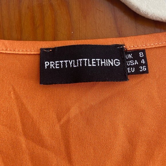 Pretty Little Thing long sleeve dress - Picture 4 of 5